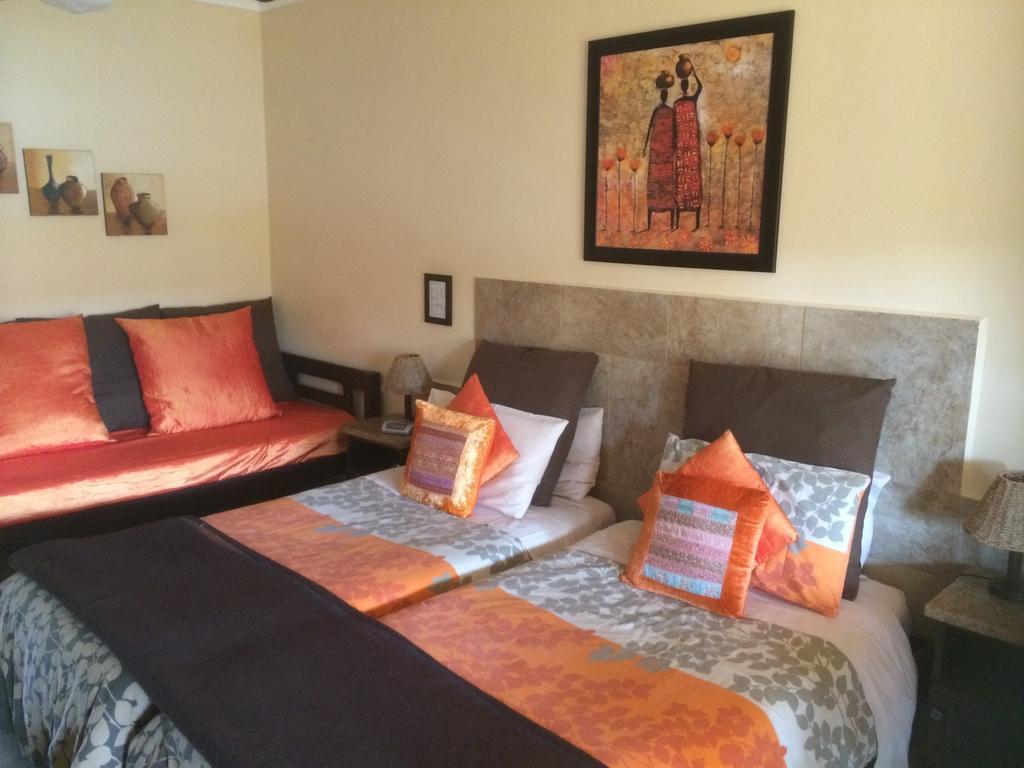 Auberge Guest Lodge Mbombela Quarto foto